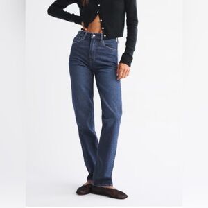 Abercrombie and Fitch 90's Straight Jeans Size 26 NWT Normcore Casual Minimaist